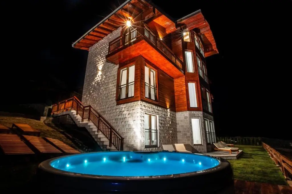 North Story - Luxury Chalet - Apartments & Rooms — фото 1