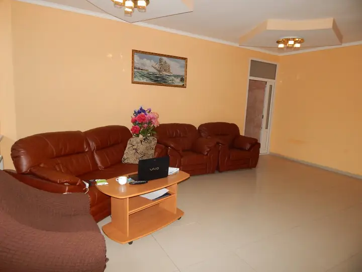 Симферополь: Otel Brigantina