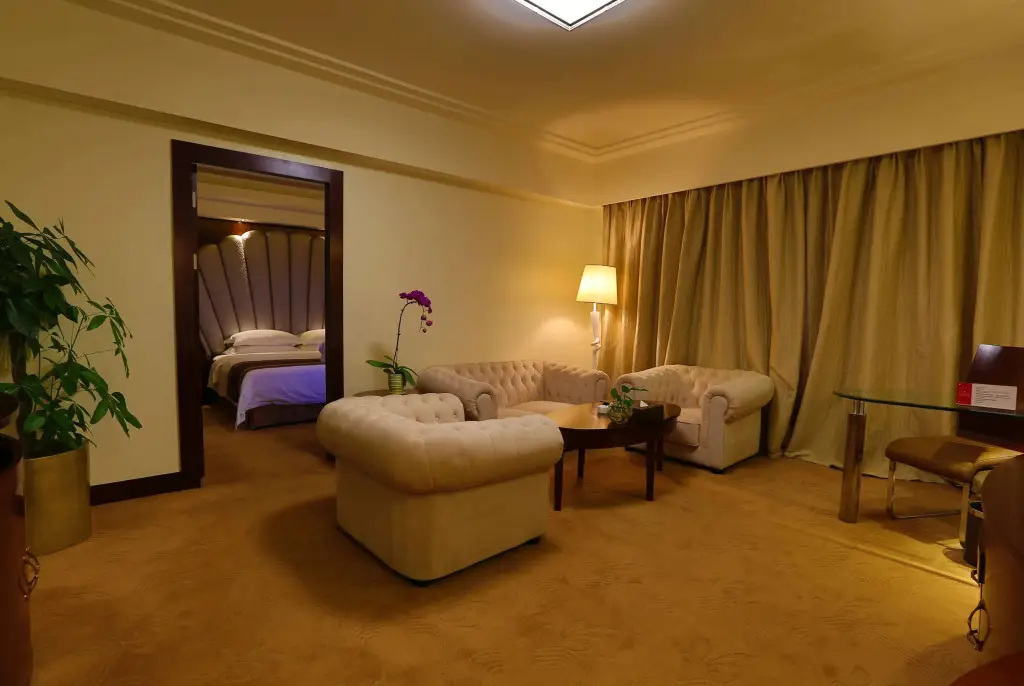 Ramada by Wyndham Chengdu North — фото 1