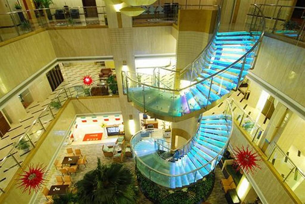 Шанхай: Howard Johnson By Wyndham Leonora Plaza Shanghai