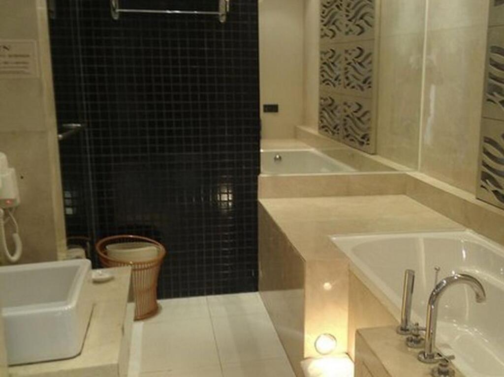 Дунгуань: Ginza Business Hotel - Dongguan
