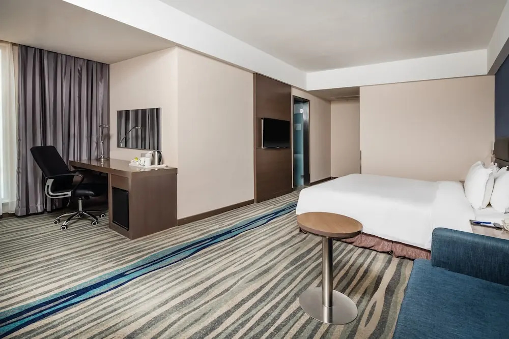 Шэньян: Holiday Inn Express Shenyang North Station