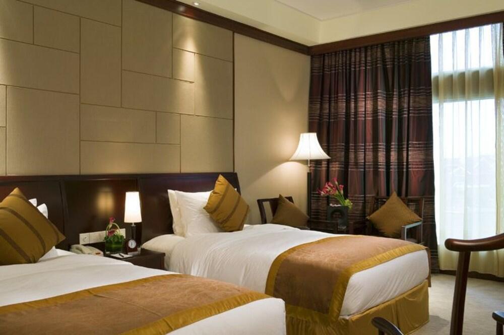 Ханчжоу: Crowne Plaza Hangzhou Xanadu Resort
