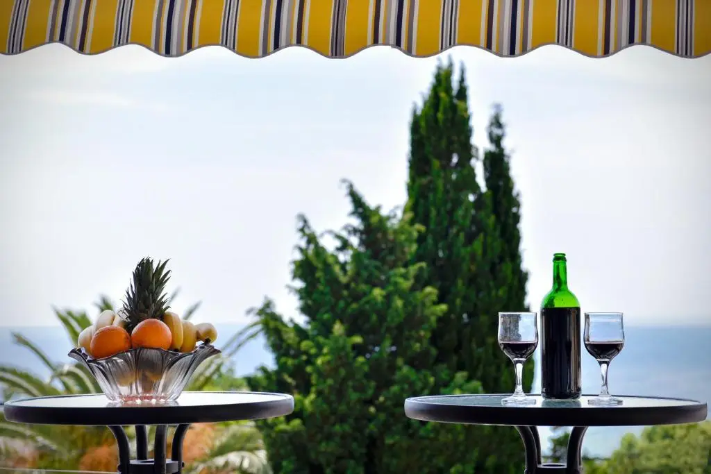 Сутоморе: Guest House Vukmarkovic