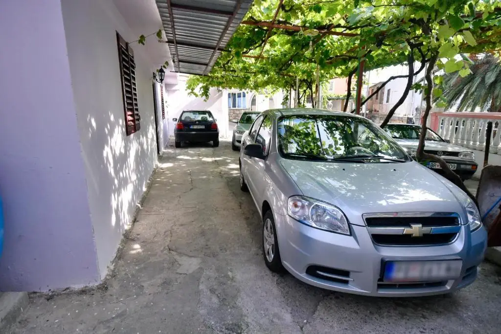 Сутоморе: Guest House Vukmarkovic