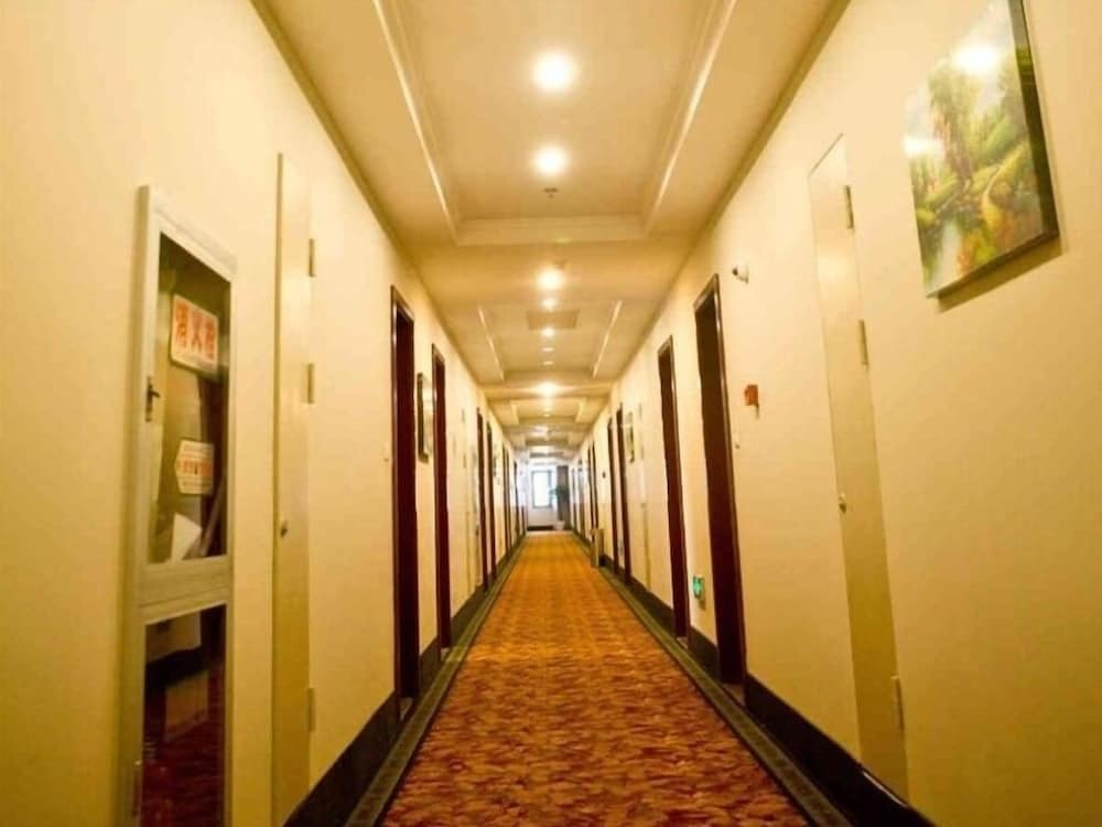 Greentree Inn Suzhou Kunshan Pl Xinxing Rd Express Hotel — фото 1