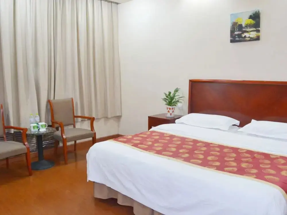 Лаиву: Greentree Inn Laiwu West Laiwu Road Express Hotel