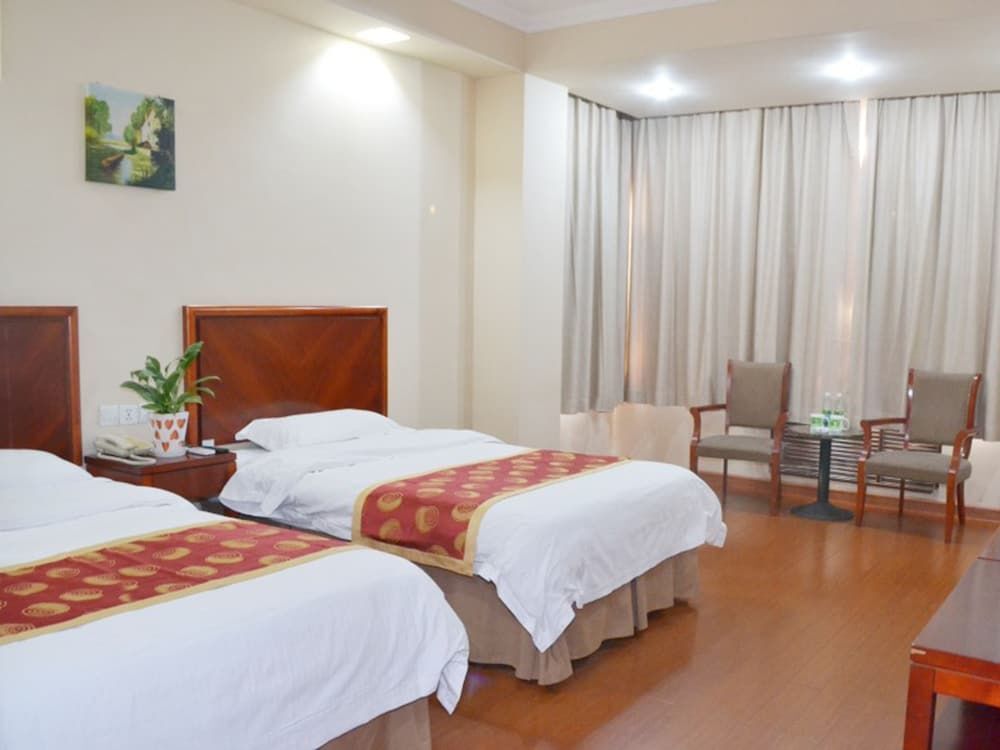 Лаиву: Greentree Inn Laiwu West Laiwu Road Express Hotel