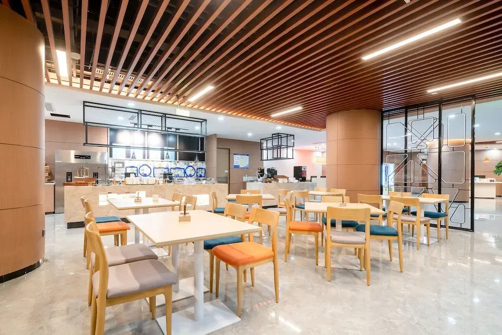 Цзинань: Holiday Inn Express Jinan Jingshi