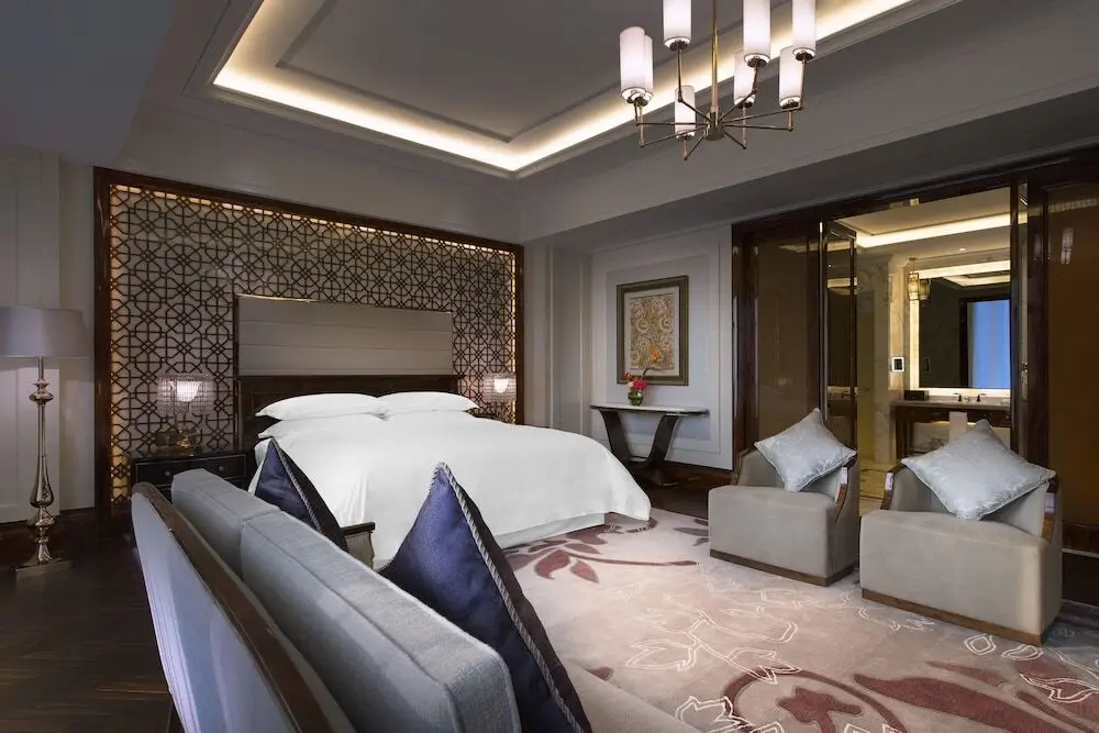 Ухань: Sheraton Grand Wuhan Hankou Hotel