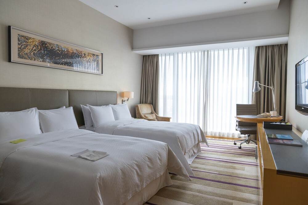 Гуанчжоу: Four Points By Sheraton Guangzhou, Dongpu
