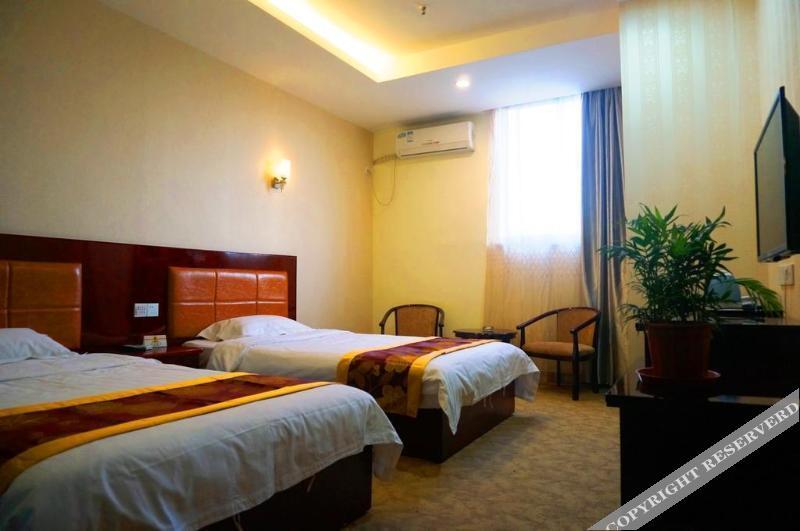 Шанхай: Super 8 Hotel Shanghai Hongqiao Transportation Hub Jiu Du Lu