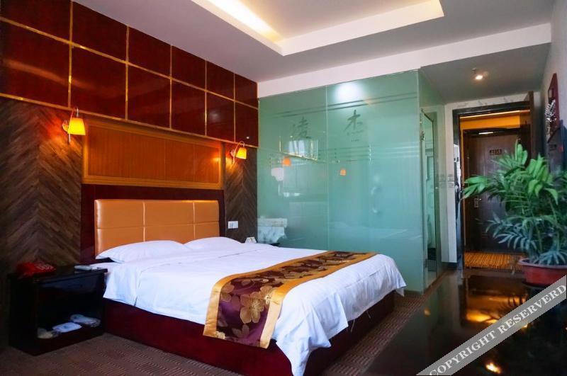 Шанхай: Super 8 Hotel Shanghai Hongqiao Transportation Hub Jiu Du Lu