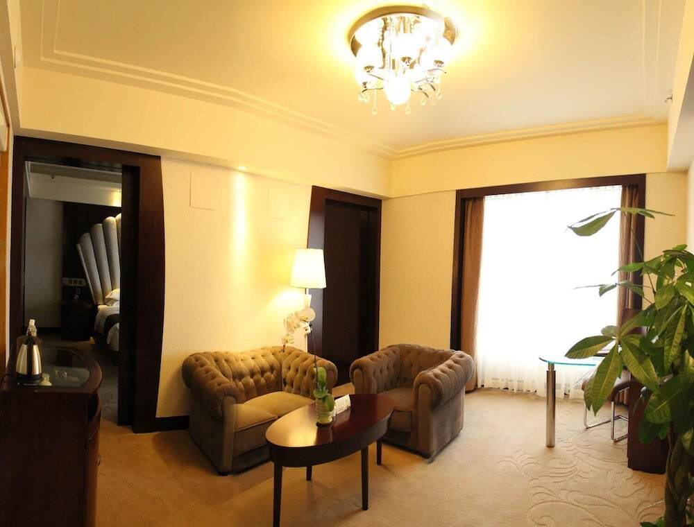 Чэнду: Ramada Chengdu North