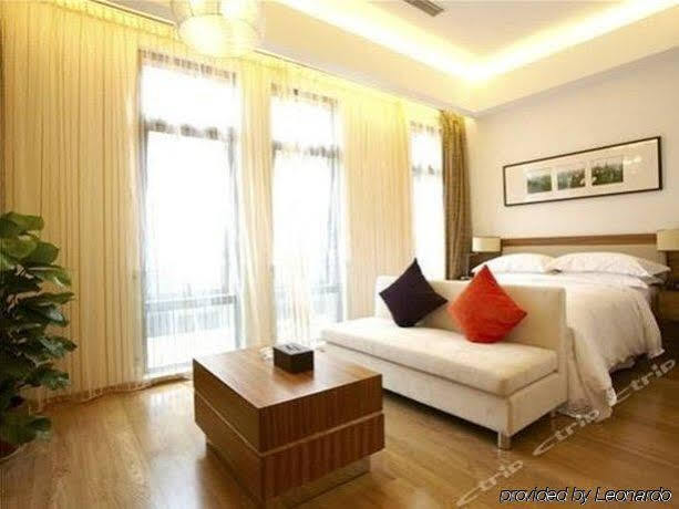 Сучжоу: Suisse Place Li Gong Ti Apartment Hotel