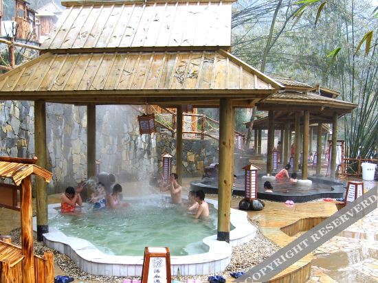 Чунцин: Chongqing 99 SPA Resort