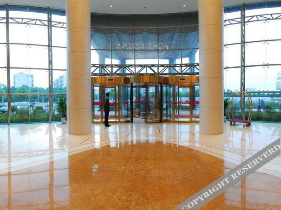 Тайчжоу: Jialuan International