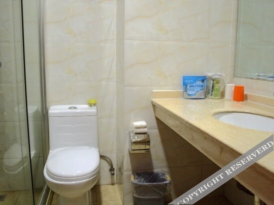 Чжанцзякоу: Super 8 Hotel Zhangjiakou Yu County Jian She Da Jie