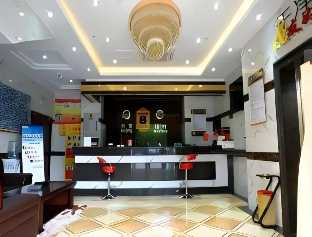 Хэфэй: Super 8 Hotel Hefei Silihelu Hui Yin