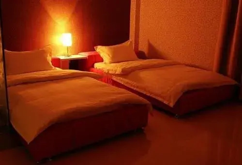 Юйси: Yuxi Lucky 5 Million Fast Hotel