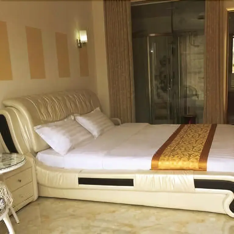 Вэйхай: Parallel World Courtyard Hotel