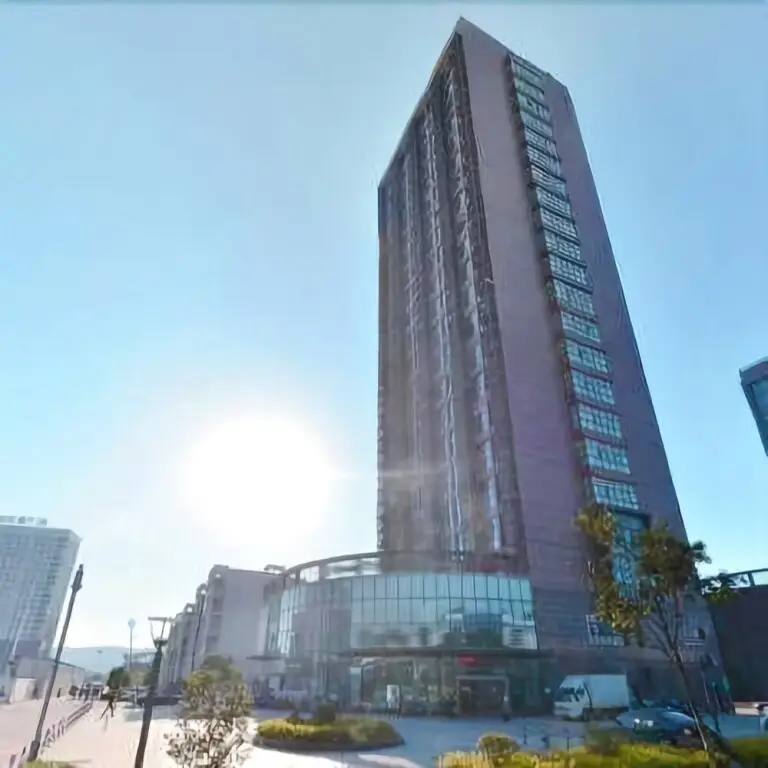 Jinrun Yangguang Apartment Hotel — фото 1