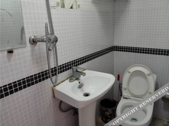 Ухань: Qitian Apartment