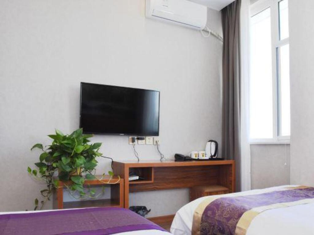 Пекин: Super 8 Hotel (Beijing Xinnan Road Miyun Station)