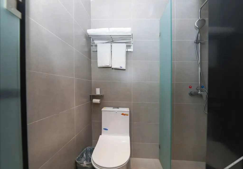 Пекин: Super 8 Hotel (Beijing Nanyuan Heyi Subway Station Store)