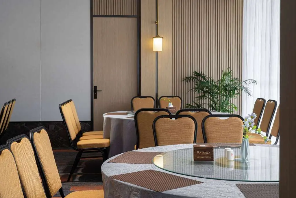 Яншо: Ramada By Wyndham Guilin Yangshuo Resort