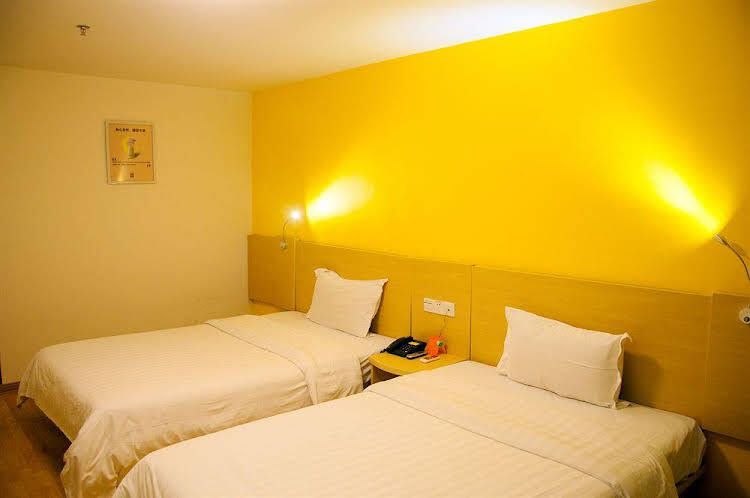 Гуанчжоу: 7 Days Ronghe Hotel Apartment