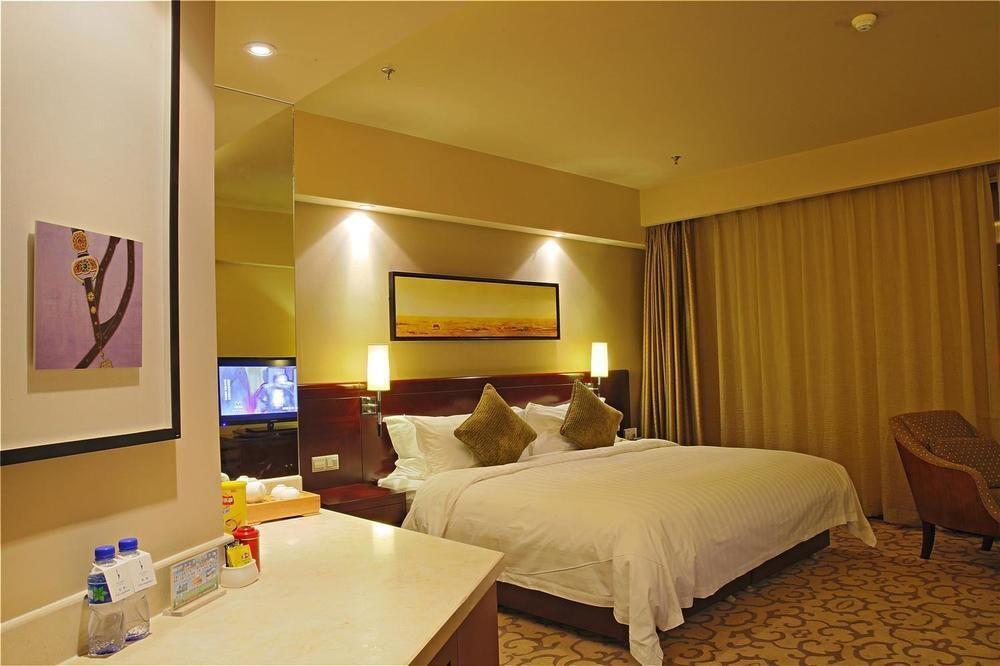 Хух-Хото: Super 8 Hotel Hohhot Yi Ju