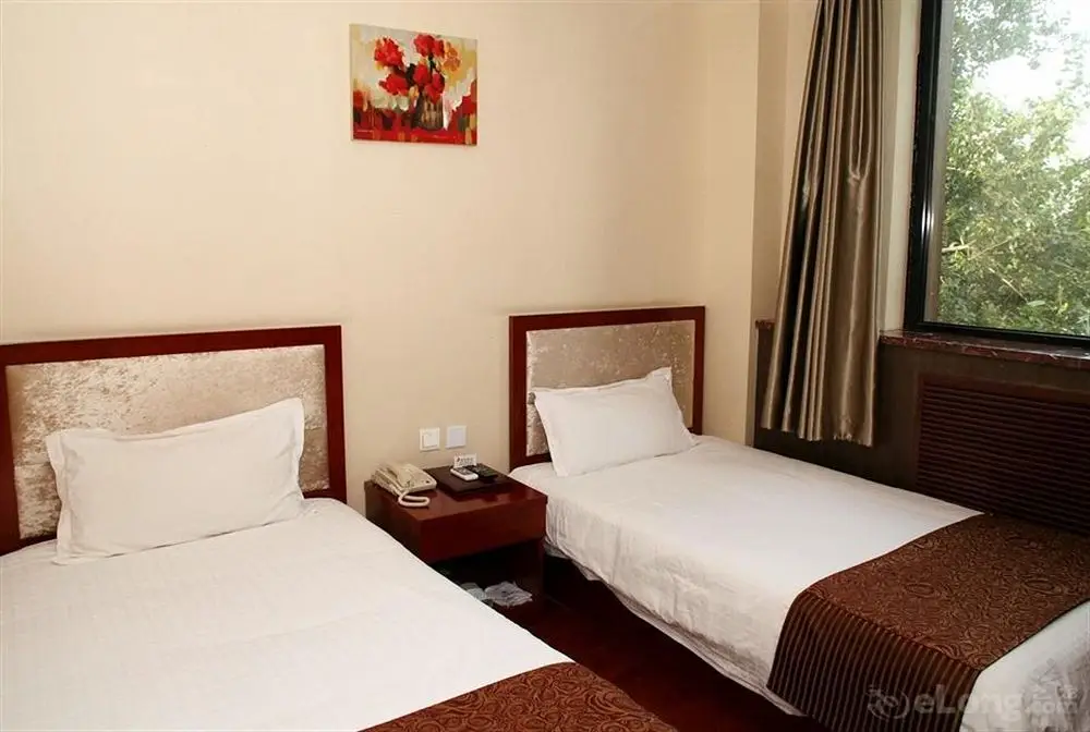 Пекин: Capital Airport International Hotel