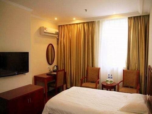 Уси: GreenTree Inn Wuxi Qingyang Road Express Hotel