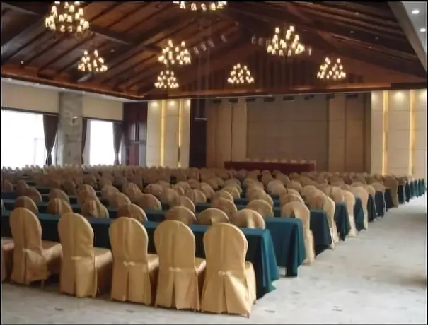 Куньмин: Ramada Kunming North