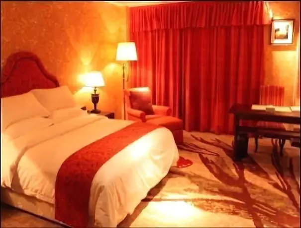 Куньмин: Ramada Kunming North