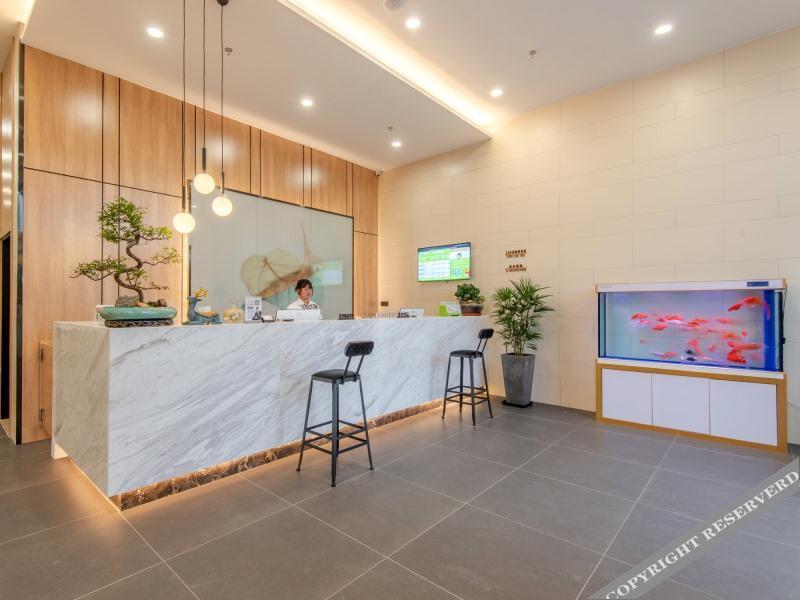 Хэфэй: GreenTree Inn Hefei Changjiang West Road Zhenxing Road Subway Station Jiaqiao Yueshan International