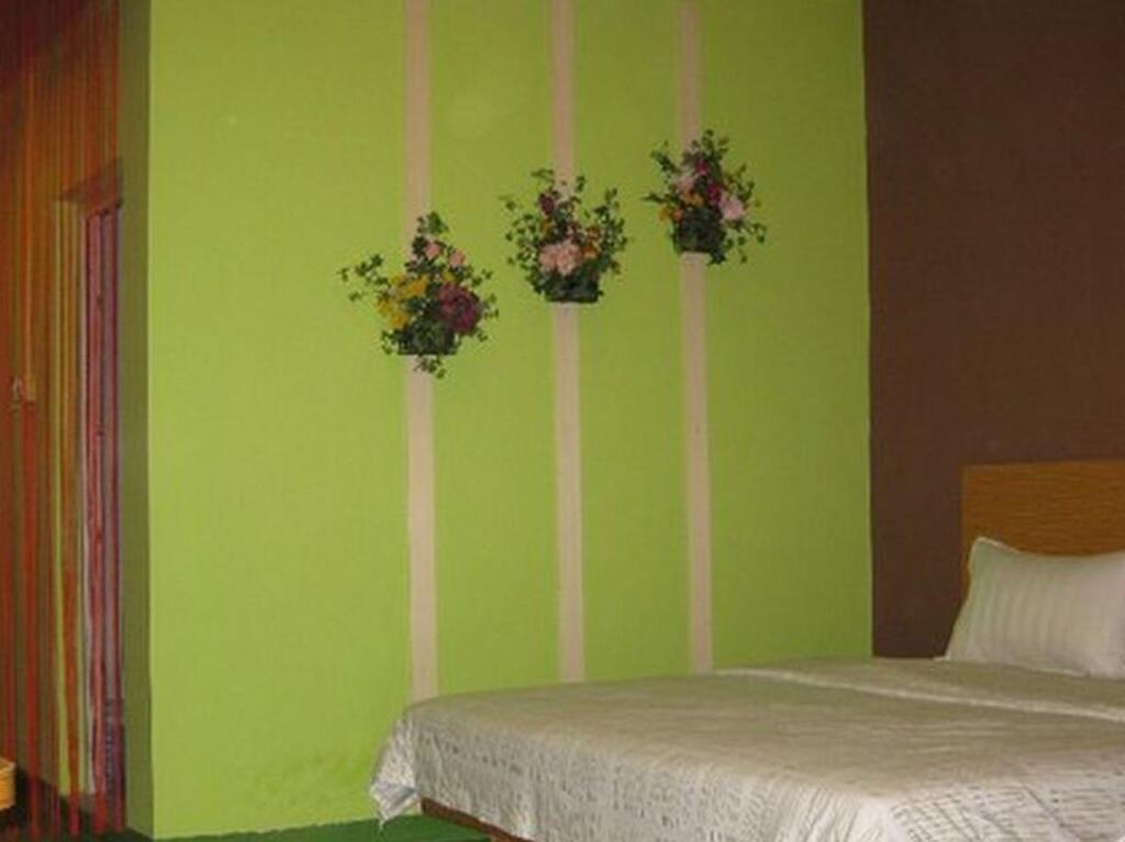 Дунгуань: 8 Inns - Zhongtang Twon Branch