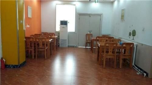 Дежоу: 7 Days Inn Dezhou Bus Station