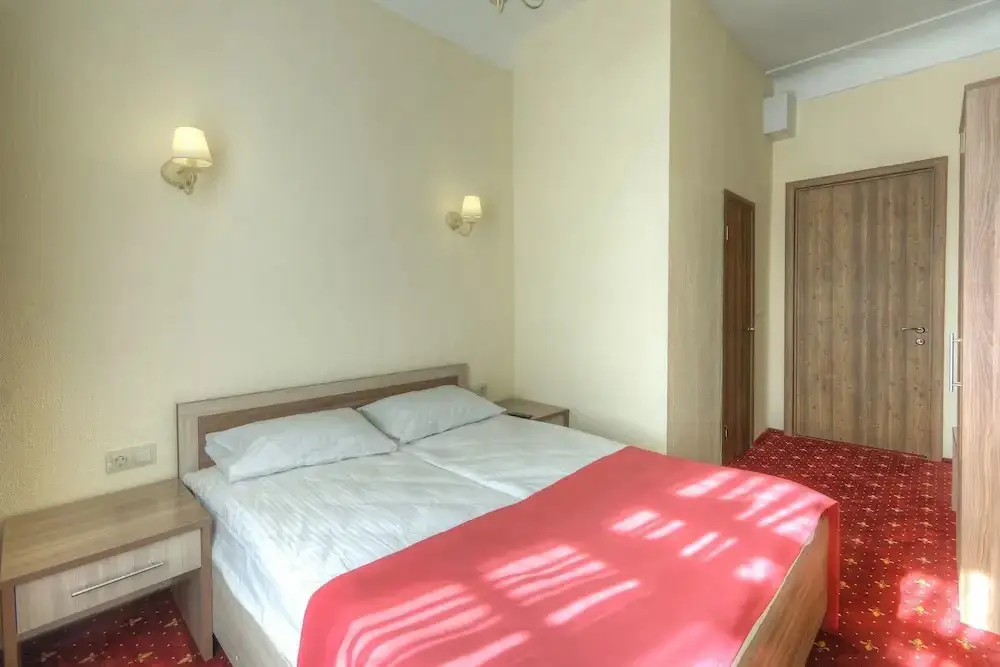 Москва: Hotel Day and Night on Kitay-Gorod