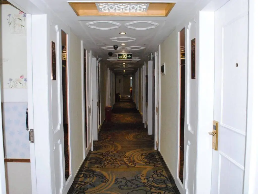 Иу: Jinxiyuan Fashion Hotel