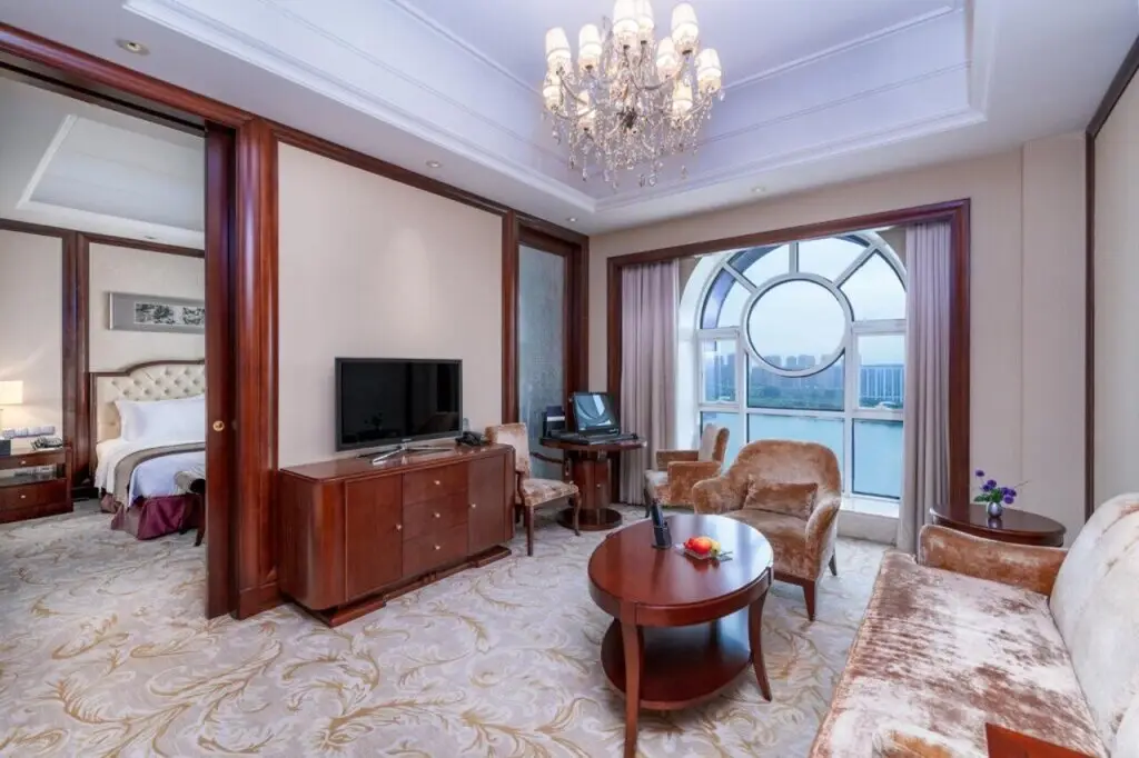 Таншань: Grand Metropark Guofeng Hotel Tangshan