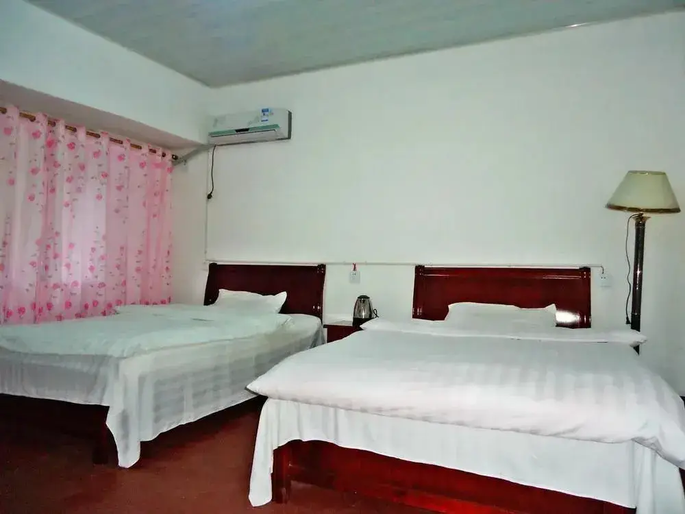 Чжанцзяцзе: Zhangjiajie Village Farmhouse Hostel
