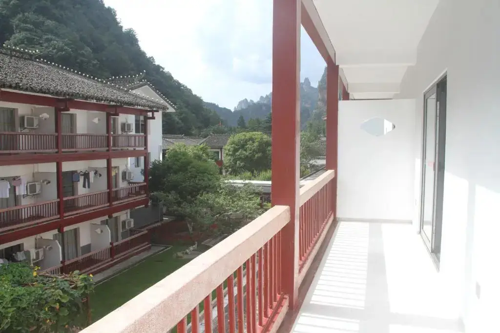Чжанцзяцзе: Hunan New Pipaxi Hotel