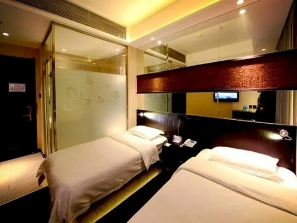 Баодин: Time Hotel