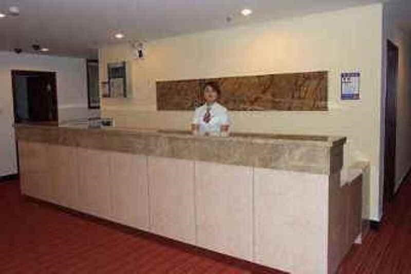 Пекин: Super 8 Hotel Beijing Nanzhan