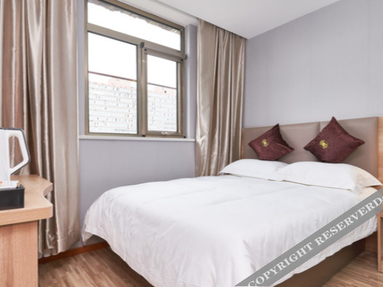 Пекин: Super 8 Hotel (Beijing Jintai Road subway station store)