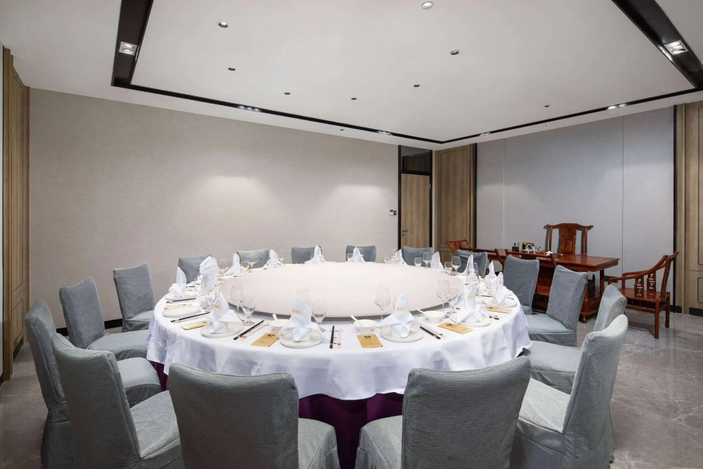 Дунгуань: Ramada Encore by Wyndham Dongguan East