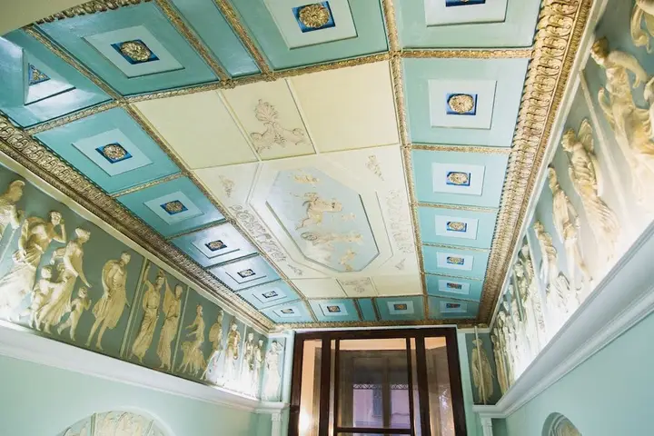 Москва: Hotel-museum Epoch
