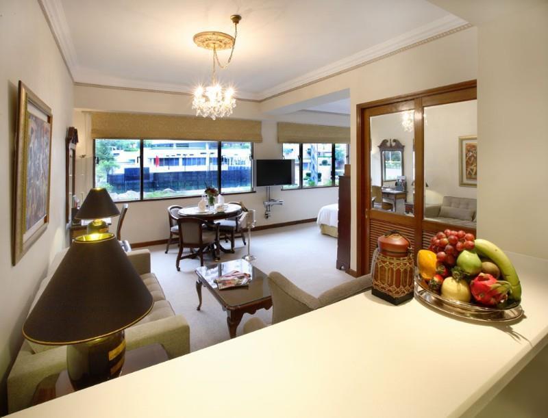 Гонконг: Parkview Suites